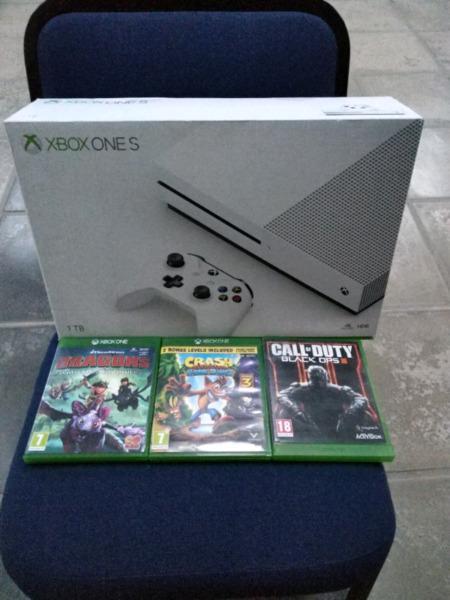Xbox one S 1TB 