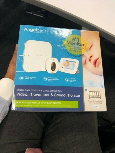Angelcare AC315 - Video - Movement & Sound Monitor 