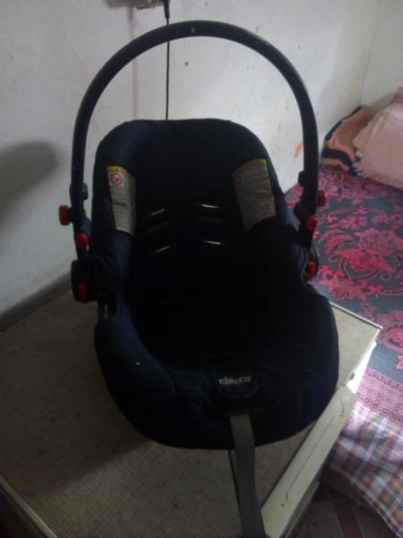 Baby car seat Chicco 