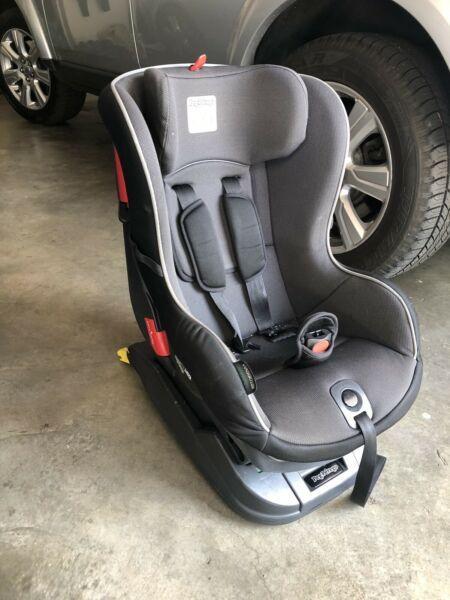 Excellent Condition Peg Perego stage 2 car seat 