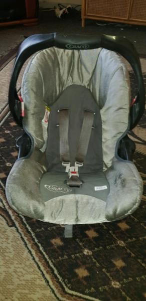 Graco baby seat 