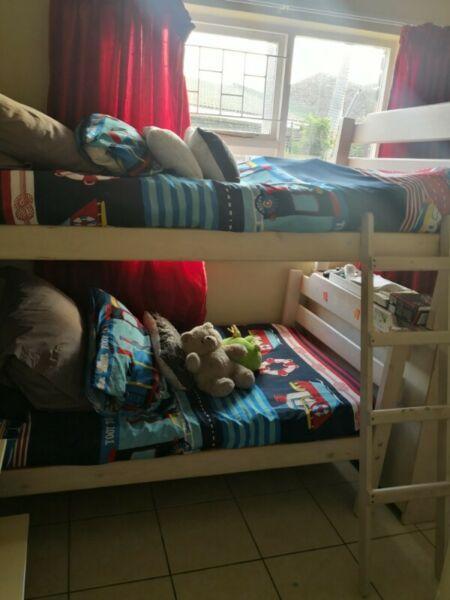 Bunk Beds with bookself 