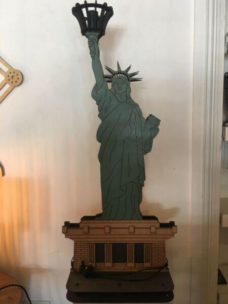 Light - Statue of Liberty by Scotch & Sofa 
