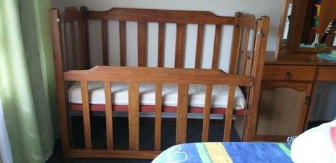 Baby cot wooden excellent condition 