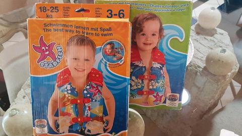 Kids inflatable life vest / jackets 