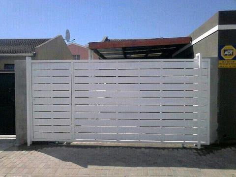 POLYPLANKS•WOODEN•NUTEC GATES•PALISADE FENCING  