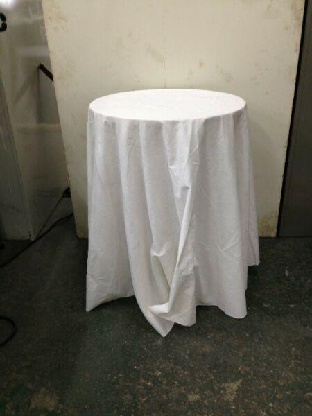 R50.00 … Round Table With Drop Cloth. Size: 50 X 68cm. 