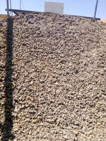 Brown aggregate 13and19mm 