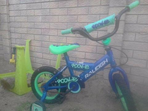 Kids bicycle/scooter 