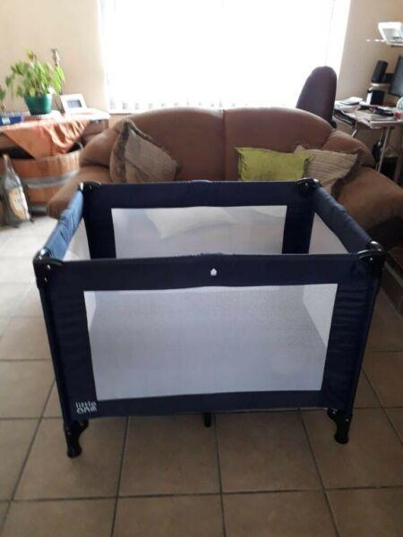 Baby Travel Cot bassinet  