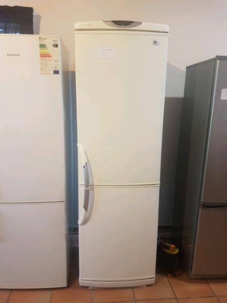 LG electro cool fridge-freezer 420 litres 