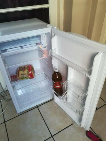 bar fridge 