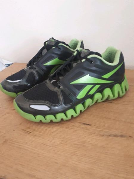 Reebok size 7 