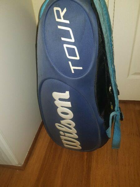 Wilson 9 racket tennis bag 