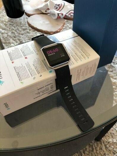 **BARGAIN** Fitbit Blaze **STYLISH** in box TO SELL OR SWOP 
