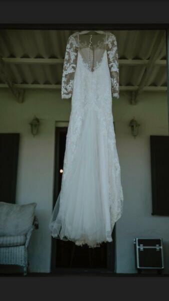 Beautiful Viola Chan full lace wedding dress 