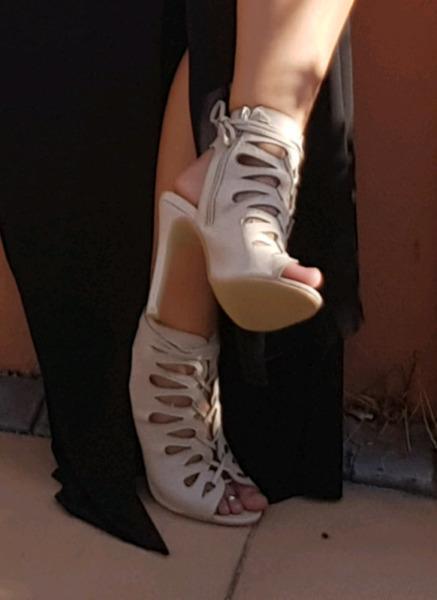 YDE SHOE 