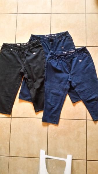 Capri Jeans Size 40 R50/R40  