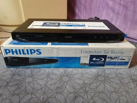 Philips 2000 series Blu-ray Disc player USB2.0 Media Link DivX Ultra Model BDP2700/12, Never used 