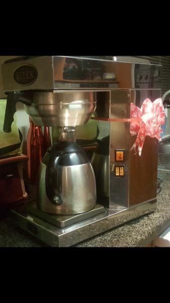 Coffee queen - coffee machine- M2- 1.8 litre - excellent condition 