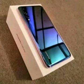 HUAWEI P20 PRO MIDNIGHT BLUE IN THE BOX ( TRADE INS WELCOME)  