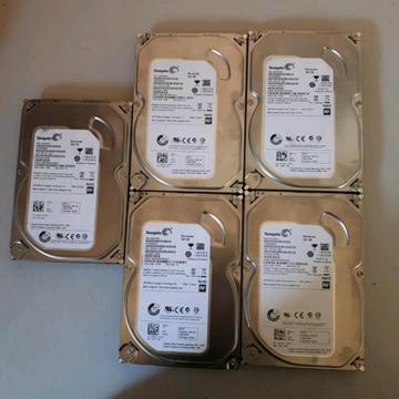 Seagate hard drives good working condition 500GB HDD internal can be loaded with movies also 
