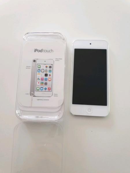 IPOD TOUCH 5TH GEN - 64GB 