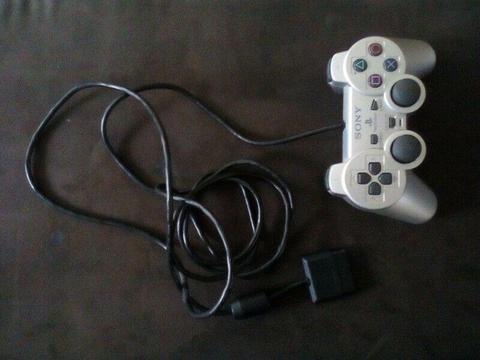 Sony ps2 controller- R160 
