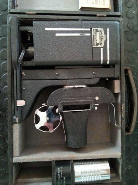 SVE SLIDE PROJECTOR WITH BUHL LENS USA + BROWNIE PHOSPHER TYPE SCREEN. 