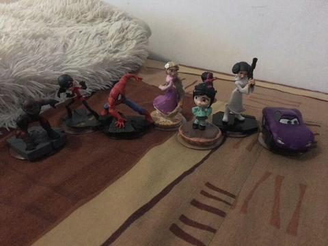 Disney infinity characters and accessories for sale (Xbox 360) 