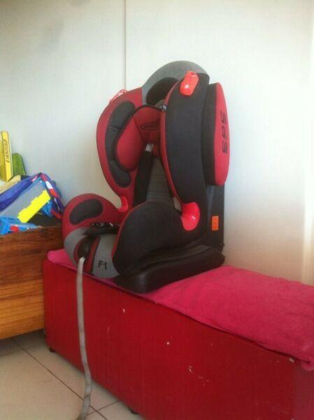 BAMBINO F1 BABY CAR SEAT 