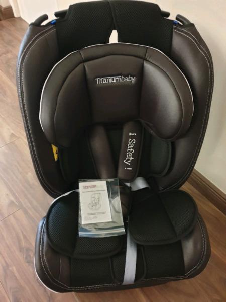 Baby Car Seat : Titanium Baby 0-7 years 