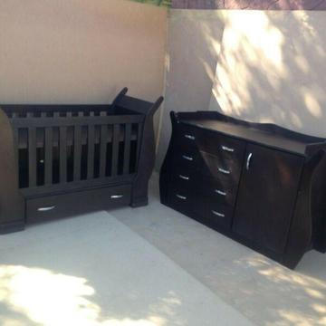Baby Cot and Compactum-R 5499,00 Sur 07 