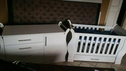 Baby Cot and Compactum-R 4999,00 Sur 02 