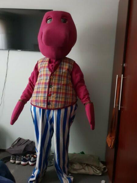 BARNEY COSTUME 