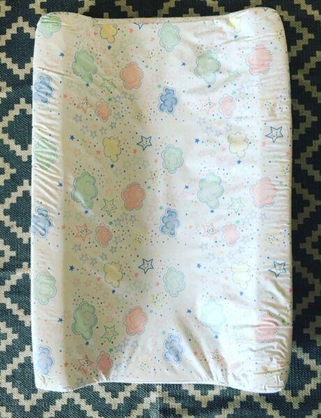 Baby changing pad 