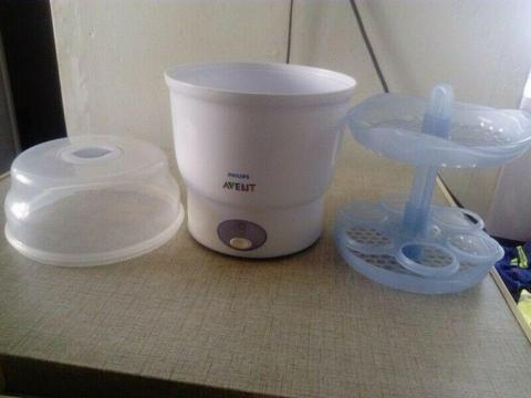 Bottle sterilizer. Brand New. R 750 neg. Uitenhage 