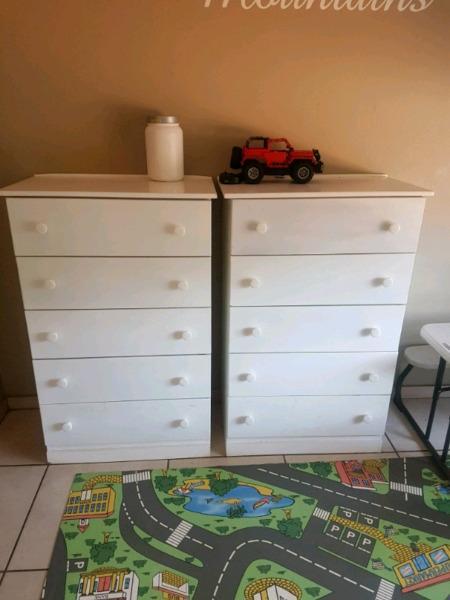 2 drawers for R700 