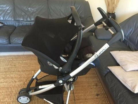 Quinny Zapp stroller and Maxi Cosi car seat combo 