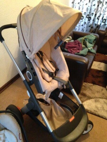 Stokke Pram for sale R7.500 neg 