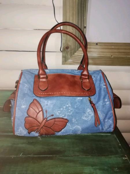 Vivace Handbag for sale 