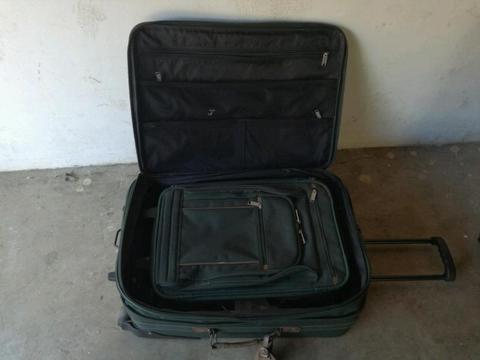 2x suitcases for sale 