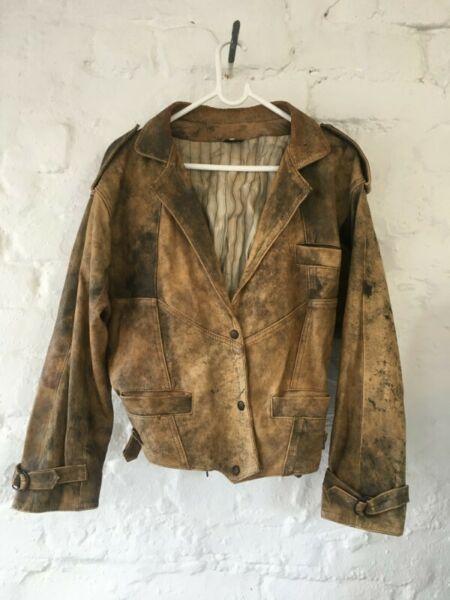 Vintage genuine leather jacket - LOVE! 