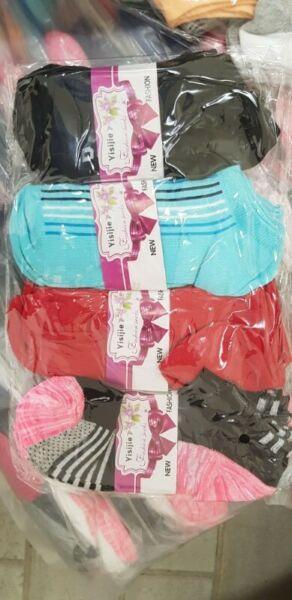 ## Bulk clothing Supplier: Socks (Ladies and Kids) R4 