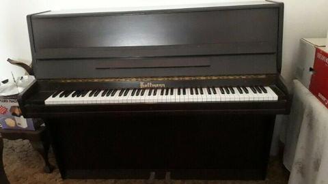 Hoffmann upright piano 