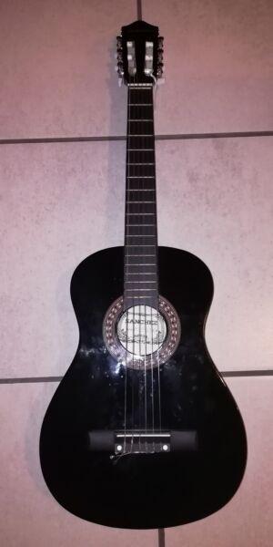 BRAND NEW Accoustic Guitar 