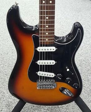 Fender MIM Stratocaster 