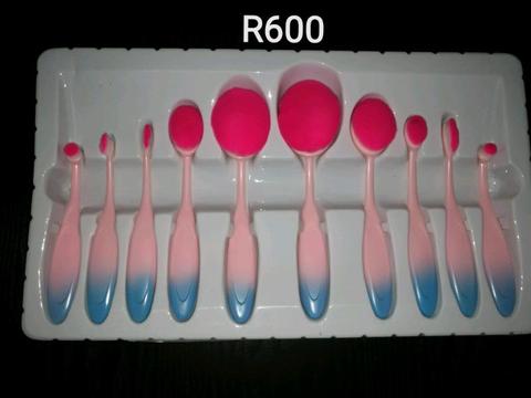 Makeup brushes for sale 