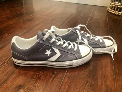 Converse Unisex sneakers - brand new 