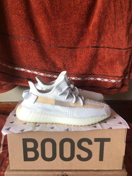 Yeezy Boost 350 V2 HyperSpace 